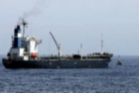 SEPAH Körfəzdə 2 xarici neft tankerini ələ keçirdi