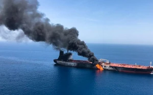 Türkiyədə neft tankerində yanğın