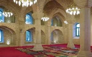 Bu ölkədə məscidlərin sayını azaltmaq istəyirlər