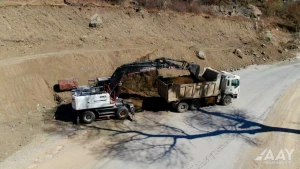 İşğaldan azad edilmiş ərazilərdə yol infrastrukturu bərpa olunur - VİDEO/FOTO