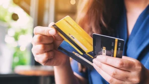 Ötən gün bank kartlarından 31 min manat oğurlandı