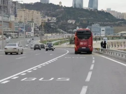 Avtobus zolağına daxil olan sürücülərə XƏBƏRDARLIQ