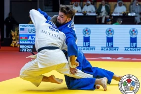 Cüdoçumuz bürünc medal qazandı