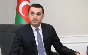 \"Qərəz kölgə kimidir\" - Ayxan Hacızadədən Kanadaya CAVAB