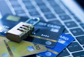 Bank kartlarından 20 min manatdan çox pul oğurlandı