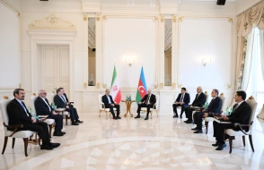 İlham Əliyevlə Pezeşkian Birgə Bəyanat imzaladılar