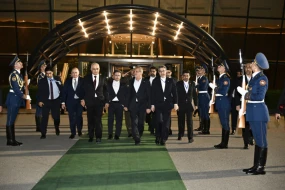 Pezeşkianın səfəri başa çatdı