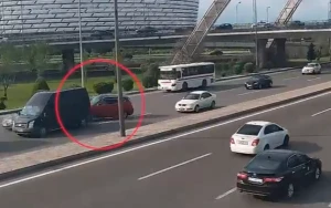Yolda xarab olan “Qazel” qəzaya səbəb oldu - ANBAAN GÖRÜNTÜLƏR