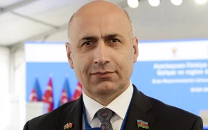 “Məni 4 saatdan çox gözlətdilər” - İlk dəfə danışdı