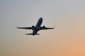 Pakistan hava məkanını bağladı