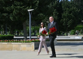 Prezident və xanımı Qələbənin memarlarını yad etdi - FOTOLAR