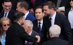 Zelenski və Vens mübahisədən sonra ilk dəfə görüşdü - Foto