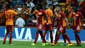 \"Qalatasaray\" UEFA-dan 19 milyon avro alacaq