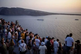 Bu ölkədə zəlzələlər səbəbindən məktəblər bağlanır