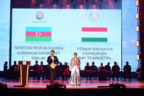 Tacikistanda Azərbaycan Mədəniyyəti Günlərinin qala konsertindən FOTOLAR
