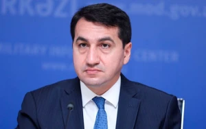 Hikmət Hacıyev Aİ-nin rəsmisi ilə müzakirə apardı - FOTO