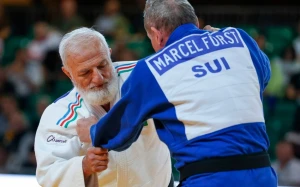 Veteran cüdoçumuz qızıl medal qazandı - FOTO