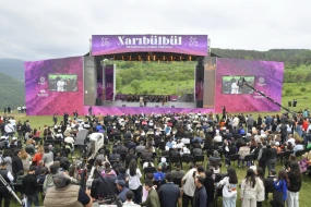 Şuşada “Xarıbülbül” Festivalının açılışından&nbsp;FOTOLAR