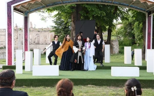 Şuşada teatr tamaşası - FOTOLAR