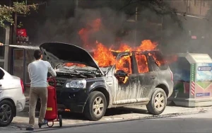 Bakıda \"Jeep\" yandı - VİDEO