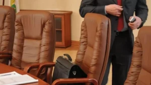 Azərbaycanda bu yüksək vəzifəli şəxs işdən çıxarıldı - FOTO&nbsp;