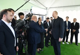 Prezidentin Bəylik sakinləri ilə səmimi söhbəti