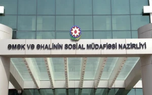 Azərbaycanda nazirlik əməkdaşı həbs olundu