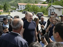Prezidentin Laçın sakinləri ilə görüşündən GÖRÜNTÜLƏR