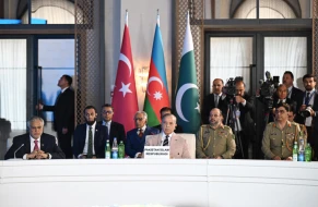 Azərbaycan beynəlxalq müstəvidə güclü mövqeyə malikdir - Şahbaz Şərif