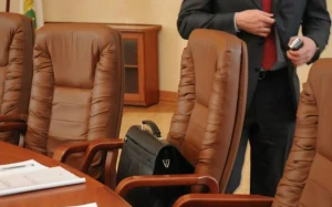 Azərbaycanda yüksək vəzifəli şəxs işdən çıxarıldı - FOTO