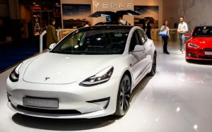 Tramp öz “Tesla”sını satmağı planlaşdırır