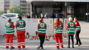 Məktəbə hücum edən şəxsin evində partlayıcı maddə tapıldı