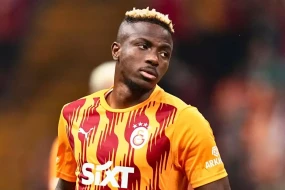 Osimhenin “Əl-Hilal”ın təklifini niyə rədd etdiyi məlum oldu