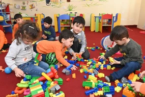 3-4 yaşlı uşaqlar bağçaya getməlidirmi? – Psixoloqdan XƏBƏRDARLIQ