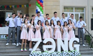 Jurnalist övladları üçün də “Son zəng” çalındı - FOTOLAR