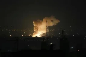 İran və İsrailin bir-birinə atdığı raketlər Naxçıvandan görünür - VİDEO