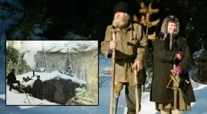 Bu ailə 42 ildir insan üzü görmür - FOTOLAR