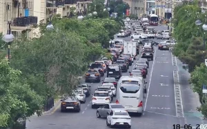 Hazırda bu yollarda tıxac var