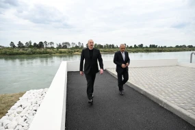 İlham Əliyev açılışda - FOTOLAR