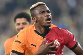 \"Qalatasaray\" Osimhen üçün təklifini artırdı