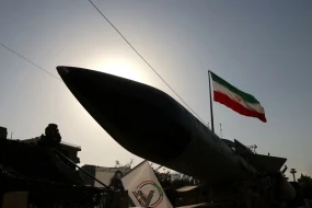 İran raketi Aşdoda düşdü - Video