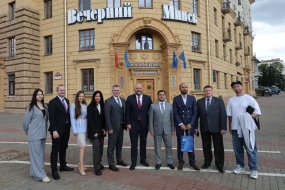 Azərbaycan və Belarus jurnalistləri bir araya gəldi: Minskdə mühüm konfrans - FOTOLAR