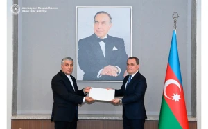 Ceyhun Bayramov İranın yeni səfiri ilə görüşdü - FOTOLAR