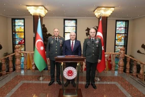 Azərbaycan və Türkiyə Baş Qərargah rəisləri bir arada