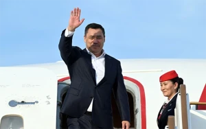 Japarovun Azərbaycana səfəri başa çatdı