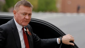 Putinin bu gün işdən çıxardığı nazir&nbsp; intihar etdi