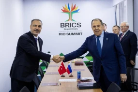 Hakan Fidan rusiyalı həmkarı ilə görüşdü