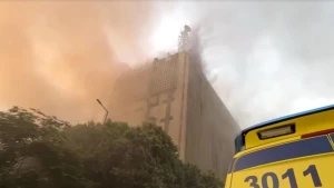 Rabitə mərkəzində yanğın - 22 nəfər xəsarət aldı