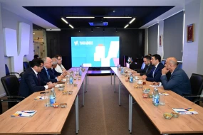 Yaradıcı sahələr üzrə təhsil və sənaye əməkdaşlığı müzakirə olundu - FOTO