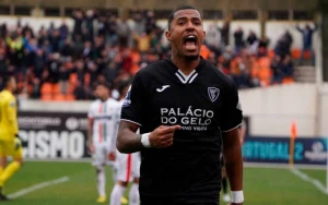 \"Qarabağ\"ın istədiyi oyunçu bu kluba keçdi
